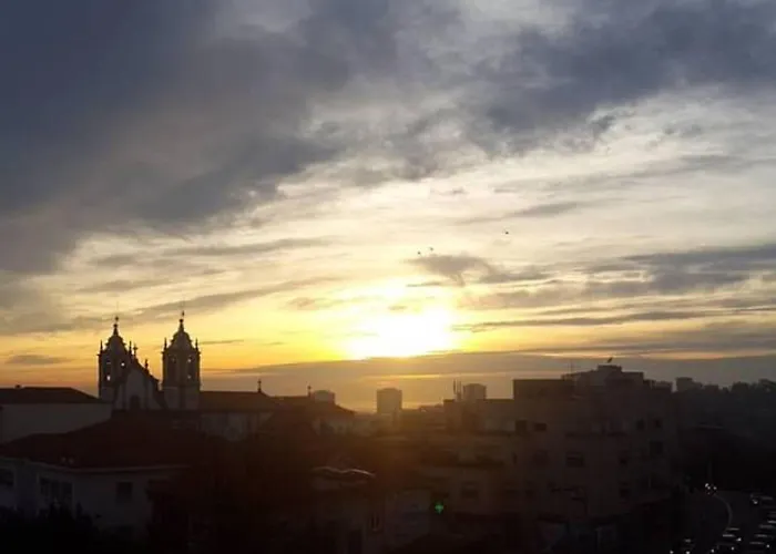 Schoene In Mit Sonnenterrasse By Interhome Daire *