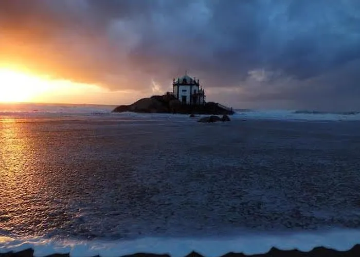 Schoene In Mit Sonnenterrasse By Interhome Daire *