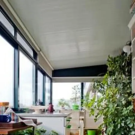 Schoene In Mit Sonnenterrasse By Interhome 公寓