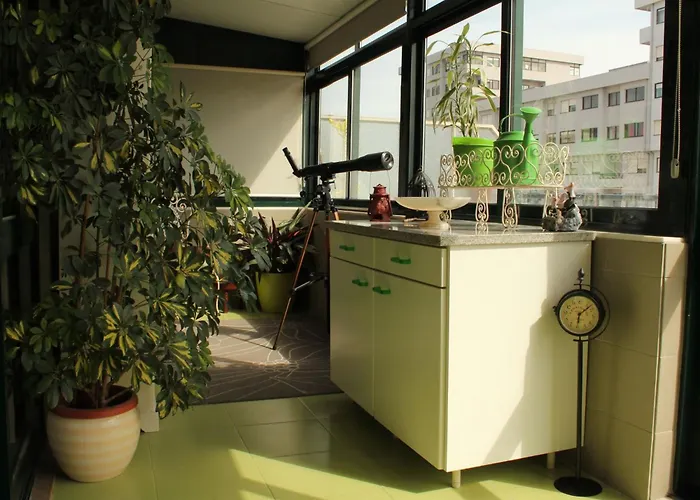 Διαμέρισμα Schoene In Mit Sonnenterrasse By Interhome